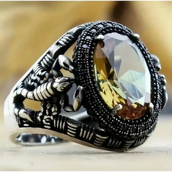 Mens Silver Scorpion Ring Large Yellow Stone Citrine Size 11 - Picture 4 of 4